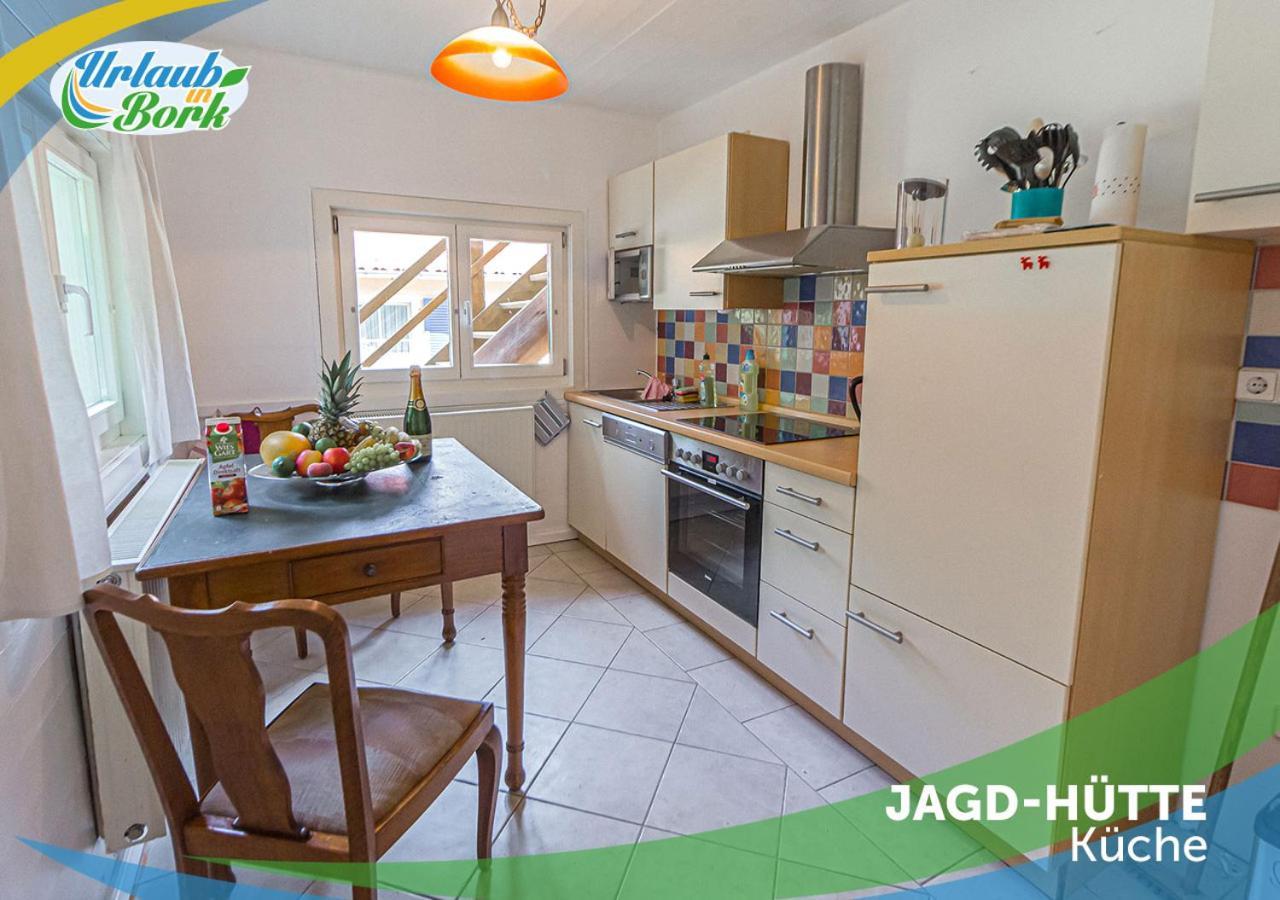 Villa Jagd-Angler-Holzhaus-Im-Wald-Am-See à Kyritz Extérieur photo