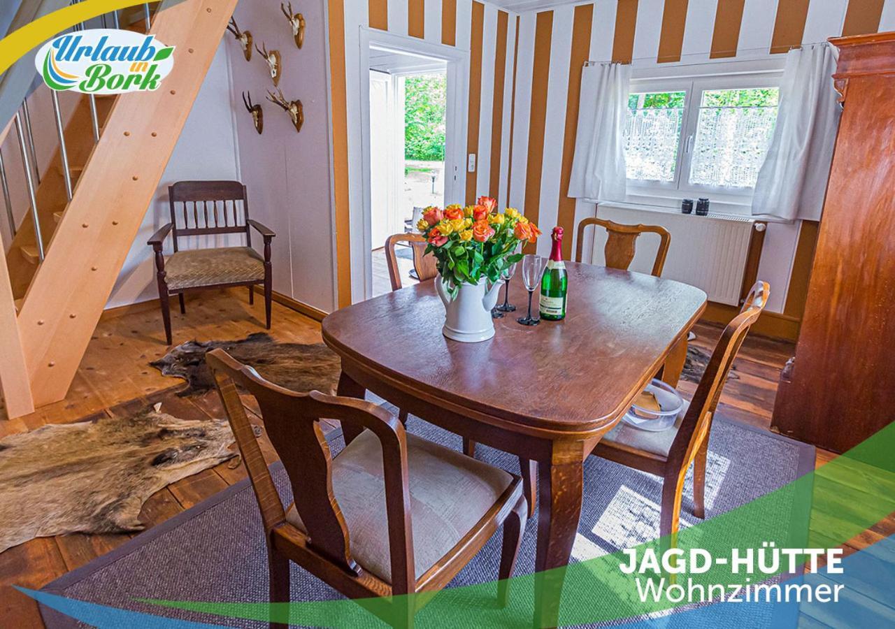 Villa Jagd-Angler-Holzhaus-Im-Wald-Am-See à Kyritz Extérieur photo